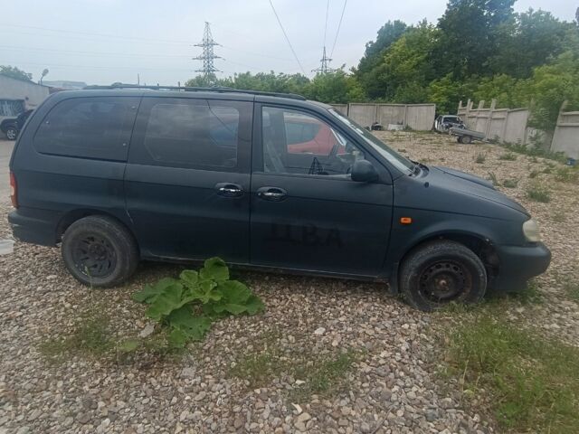 Черный Киа Карнивал, объемом двигателя 0 л и пробегом 234 тыс. км за 1900 $, фото 4 на Automoto.ua