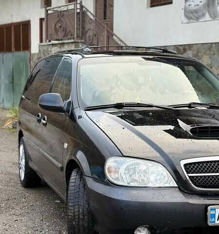 Черный Киа Карнивал, объемом двигателя 2.9 л и пробегом 270 тыс. км за 3000 $, фото 13 на Automoto.ua