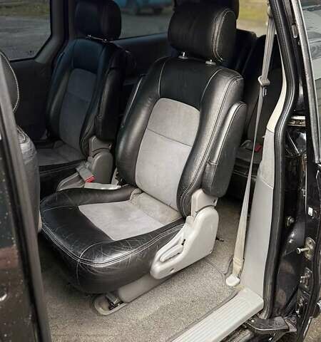 Черный Киа Карнивал, объемом двигателя 2.9 л и пробегом 270 тыс. км за 3000 $, фото 9 на Automoto.ua