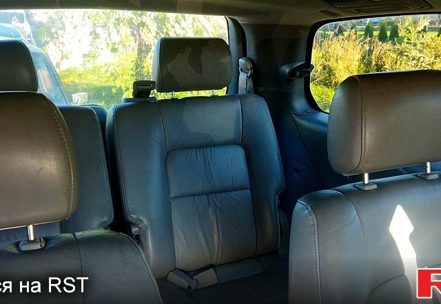 Чорний Кіа Карнівал, об'ємом двигуна 2.9 л та пробігом 0 тис. км за 3500 $, фото 6 на Automoto.ua