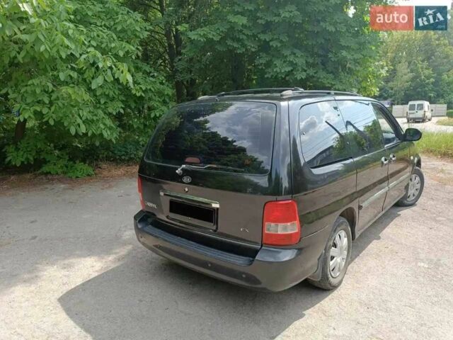 Киа Карнивал 2004 в Виннице на Automoto.ua Черный Киа Карнивал, объемом двигателя 2.9 л и пробегом 270 тыс. км за 4000 $, фото 4 на Automoto.ua
