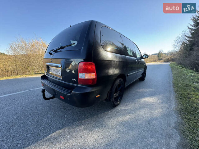 Черный Киа Карнивал, объемом двигателя 2.9 л и пробегом 245 тыс. км за 3250 $, фото 3 на Automoto.ua