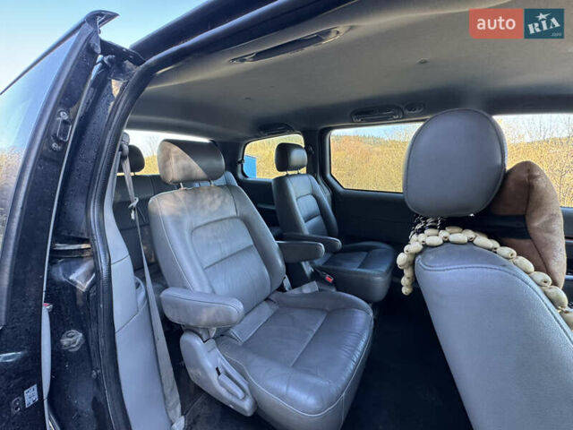 Черный Киа Карнивал, объемом двигателя 2.9 л и пробегом 245 тыс. км за 3250 $, фото 9 на Automoto.ua