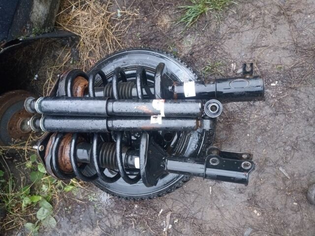 Чорний Кіа Карнівал, об'ємом двигуна 0 л та пробігом 50 тис. км за 478 $, фото 5 на Automoto.ua