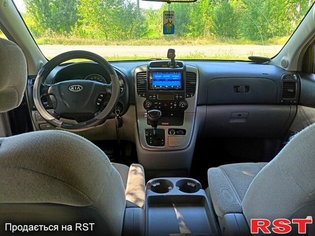 Киа Карнивал 2006 в Виннице на Automoto.ua Черный Киа Карнивал, объемом двигателя 2.9 л и пробегом 280 тыс. км за 7000 $, фото 4 на Automoto.ua