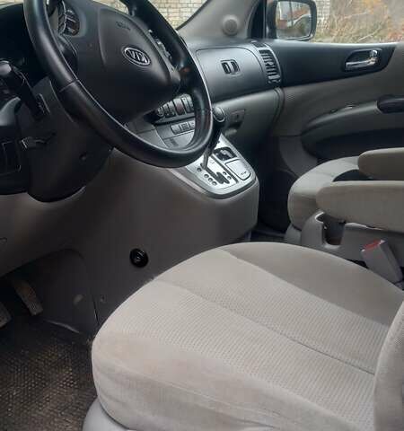 Кіа Карнівал 2006 у Львові на Automoto.ua Чорний Кіа Карнівал, об'ємом двигуна 2.9 л та пробігом 292 тис. км за 8803 $, фото 5 на Automoto.ua