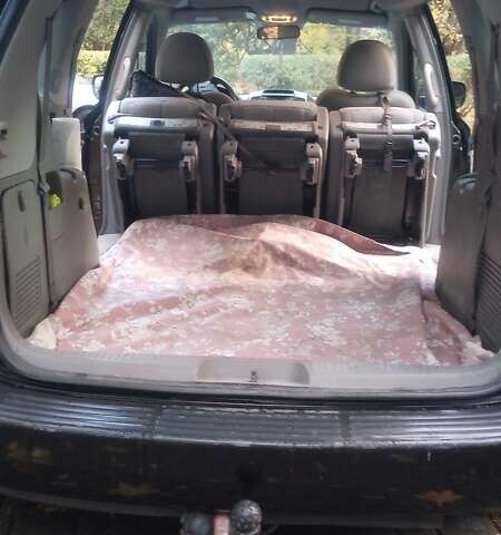 Кіа Карнівал 2006 у Львові на Automoto.ua Чорний Кіа Карнівал, об'ємом двигуна 2.9 л та пробігом 292 тис. км за 8803 $, фото 9 на Automoto.ua