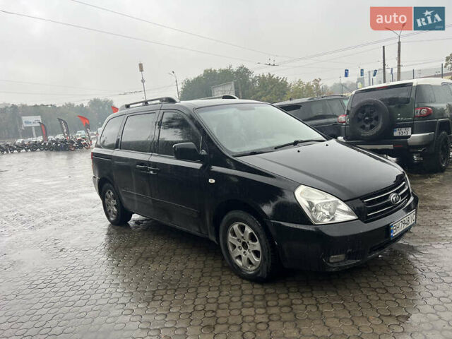 Киа Карнивал 2007 в Днепре (Днепропетровске) на Automoto.ua Черный Киа Карнивал, объемом двигателя 2.9 л и пробегом 290 тыс. км за 4800 $, фото 5 на Automoto.ua