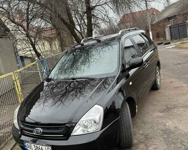Черный Киа Карнивал, объемом двигателя 2.9 л и пробегом 248 тыс. км за 7000 $, фото 1 на Automoto.ua