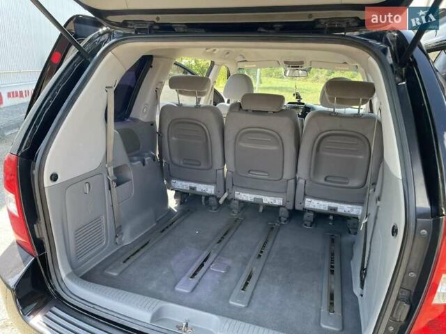 Черный Киа Карнивал, объемом двигателя 2.9 л и пробегом 223 тыс. км за 6300 $, фото 27 на Automoto.ua