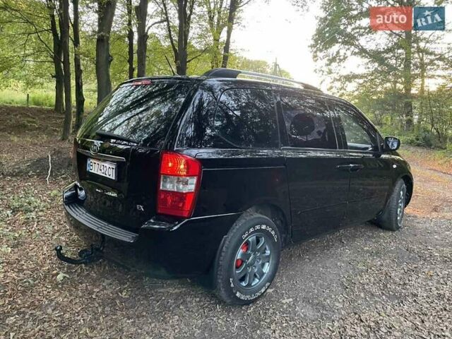 Черный Киа Карнивал, объемом двигателя 2.9 л и пробегом 223 тыс. км за 5700 $, фото 16 на Automoto.ua