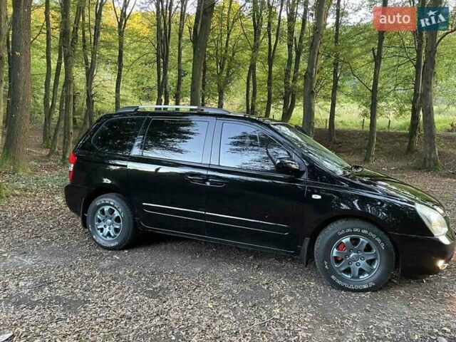 Черный Киа Карнивал, объемом двигателя 2.9 л и пробегом 223 тыс. км за 5700 $, фото 10 на Automoto.ua