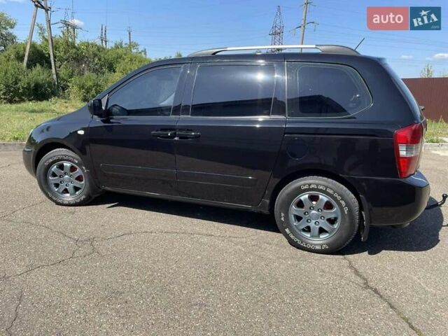 Черный Киа Карнивал, объемом двигателя 2.9 л и пробегом 223 тыс. км за 6300 $, фото 15 на Automoto.ua
