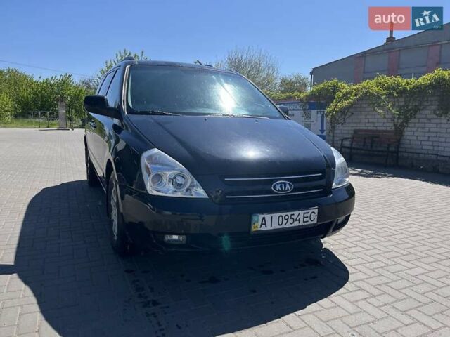 Киа Карнивал 2008 в Смеле на Automoto.ua Черный Киа Карнивал, объемом двигателя 2.92 л и пробегом 304 тыс. км за 6000 $, фото 3 на Automoto.ua