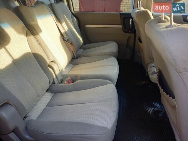 Чорний Кіа Карнівал, об'ємом двигуна 2.9 л та пробігом 200 тис. км за 10700 $, фото 19 на Automoto.ua