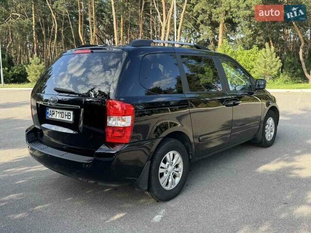 Чорний Кіа Карнівал, об'ємом двигуна 2.9 л та пробігом 179 тис. км за 9200 $, фото 13 на Automoto.ua
