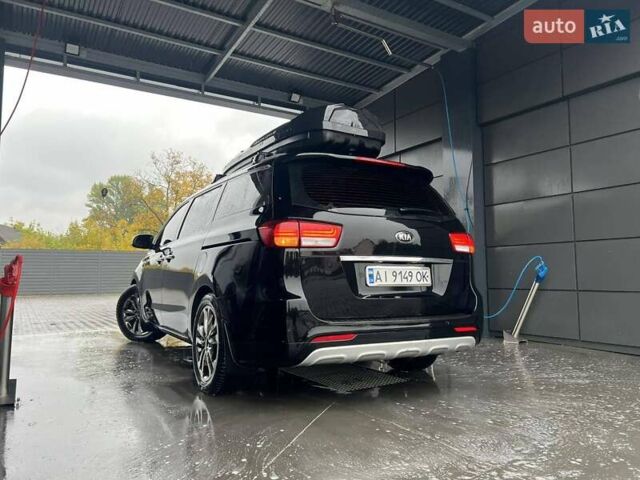 Киа Карнивал 2014 в Киеве на Automoto.ua Черный Киа Карнивал, объемом двигателя 2.2 л и пробегом 290 тыс. км за 18500 $, фото 20 на Automoto.ua