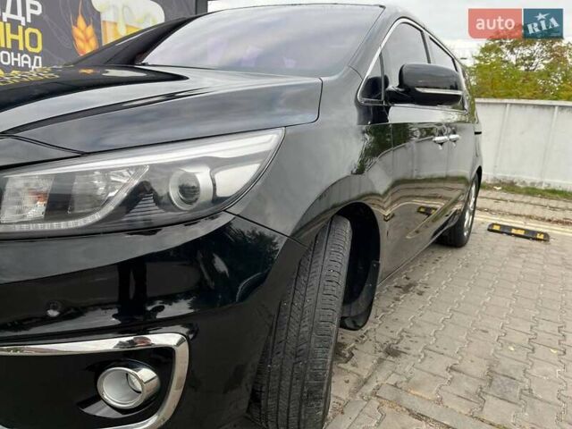 Черный Киа Карнивал, объемом двигателя 2.2 л и пробегом 215 тыс. км за 21700 $, фото 17 на Automoto.ua