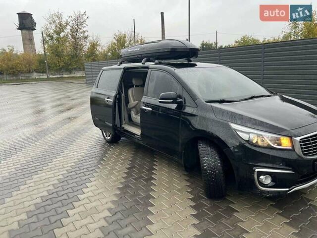 Киа Карнивал 2014 в Киеве на Automoto.ua Черный Киа Карнивал, объемом двигателя 2.2 л и пробегом 290 тыс. км за 18500 $, фото 4 на Automoto.ua