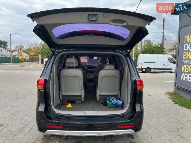 Черный Киа Карнивал, объемом двигателя 2.2 л и пробегом 215 тыс. км за 21700 $, фото 42 на Automoto.ua