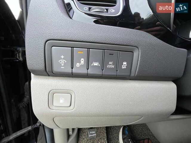 Черный Киа Карнивал, объемом двигателя 2.2 л и пробегом 215 тыс. км за 21700 $, фото 36 на Automoto.ua