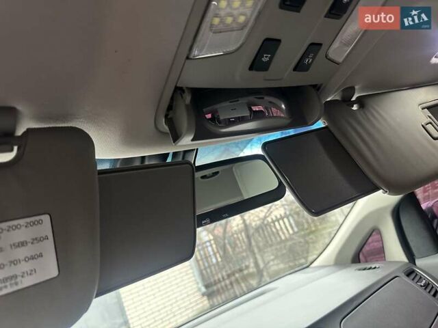 Черный Киа Карнивал, объемом двигателя 2.2 л и пробегом 127 тыс. км за 17999 $, фото 55 на Automoto.ua