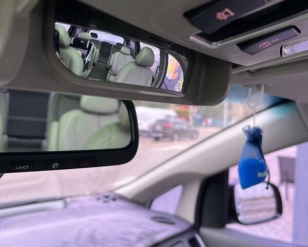Черный Киа Карнивал, объемом двигателя 2.2 л и пробегом 215 тыс. км за 22900 $, фото 27 на Automoto.ua