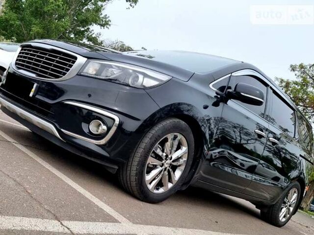 Черный Киа Карнивал, объемом двигателя 2.2 л и пробегом 250 тыс. км за 23550 $, фото 13 на Automoto.ua