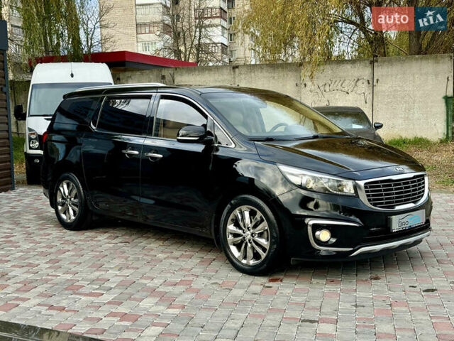 Киа Карнивал 2017 в Виннице на Automoto.ua Черный Киа Карнивал, объемом двигателя 2.2 л и пробегом 179 тыс. км за 19900 $, фото 12 на Automoto.ua