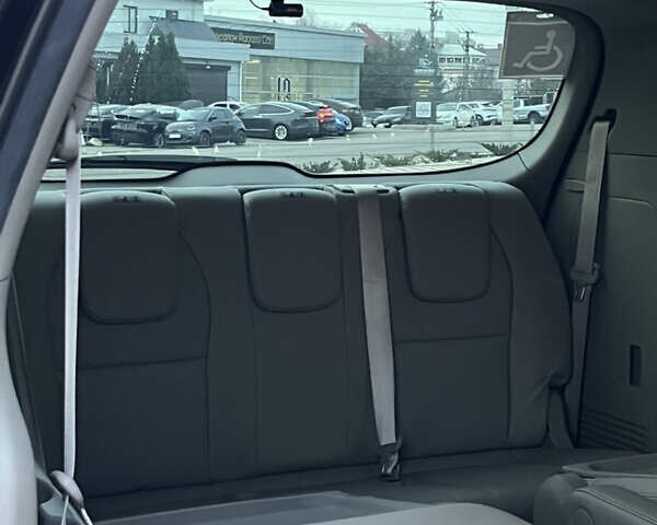 Черный Киа Карнивал, объемом двигателя 2.2 л и пробегом 149 тыс. км за 23500 $, фото 17 на Automoto.ua