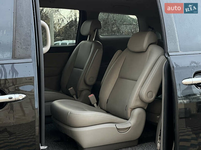 Черный Киа Карнивал, объемом двигателя 2.2 л и пробегом 149 тыс. км за 23500 $, фото 9 на Automoto.ua