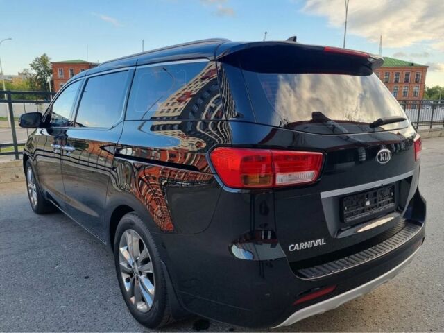 Киа Карнивал 2018 в Киеве на Automoto.ua Черный Киа Карнивал, объемом двигателя 2.2 л и пробегом 132 тыс. км за 16200 $, фото 2 на Automoto.ua