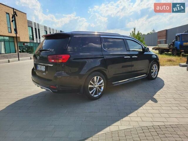Чорний Кіа Карнівал, об'ємом двигуна 2.2 л та пробігом 157 тис. км за 25500 $, фото 10 на Automoto.ua