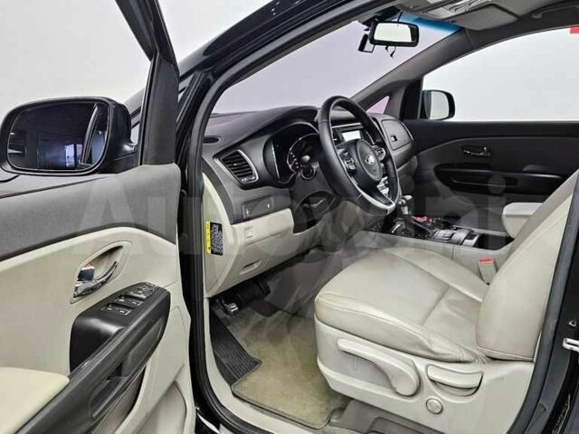 Киа Карнивал 2018 в Днепре (Днепропетровске) на Automoto.ua Черный Киа Карнивал, объемом двигателя 2.2 л и пробегом 150 тыс. км за 16500 $, фото 3 на Automoto.ua