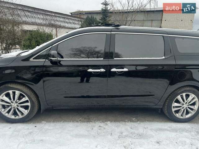 Черный Киа Карнивал, объемом двигателя 2.2 л и пробегом 180 тыс. км за 22500 $, фото 7 на Automoto.ua