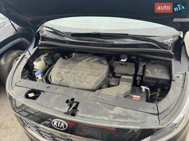 Киа Карнивал 2019 в Львове на Automoto.ua Черный Киа Карнивал, объемом двигателя 2.2 л и пробегом 77 тыс. км за 19000 $, фото 18 на Automoto.ua