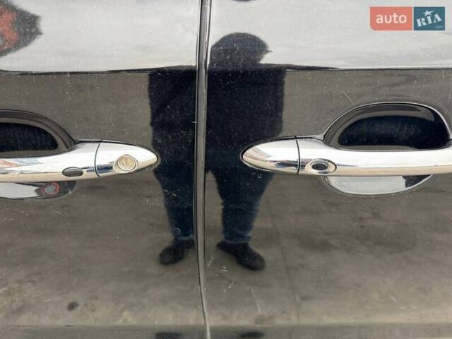 Киа Карнивал 2019 в Львове на Automoto.ua Черный Киа Карнивал, объемом двигателя 2.2 л и пробегом 77 тыс. км за 19000 $, фото 8 на Automoto.ua