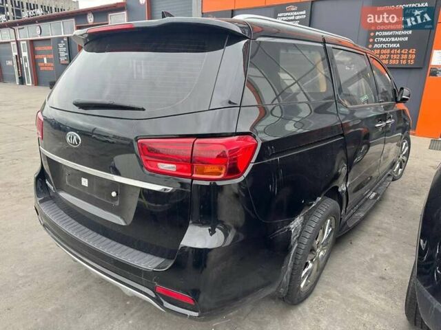 Киа Карнивал 2019 в Львове на Automoto.ua Черный Киа Карнивал, объемом двигателя 2.2 л и пробегом 77 тыс. км за 19000 $, фото 3 на Automoto.ua