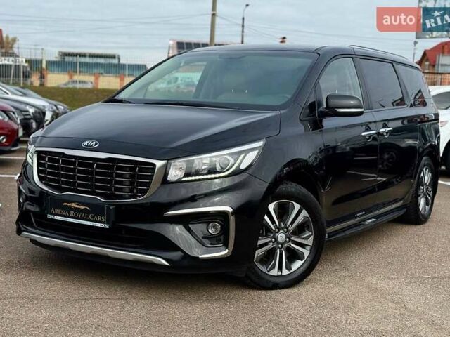 Киа Карнивал 2020 в Киеве на Automoto.ua Черный Киа Карнивал, объемом двигателя 2.2 л и пробегом 78 тыс. км за 25500 $, фото 4 на Automoto.ua