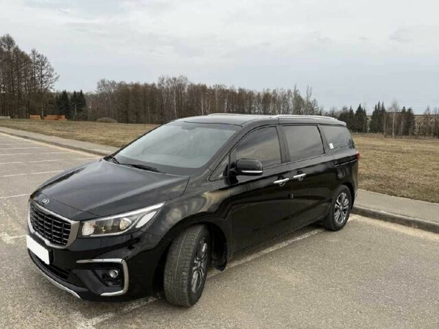 Черный Киа Карнивал, объемом двигателя 2.2 л и пробегом 135 тыс. км за 22400 $, фото 3 на Automoto.ua