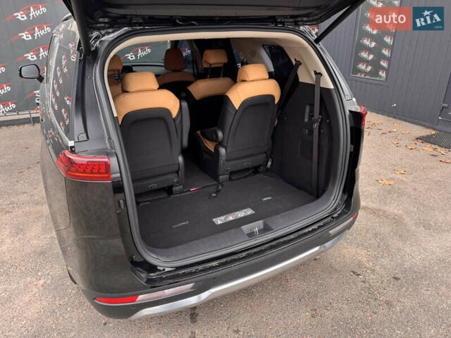 Черный Киа Карнивал, объемом двигателя 2.15 л и пробегом 139 тыс. км за 32800 $, фото 8 на Automoto.ua