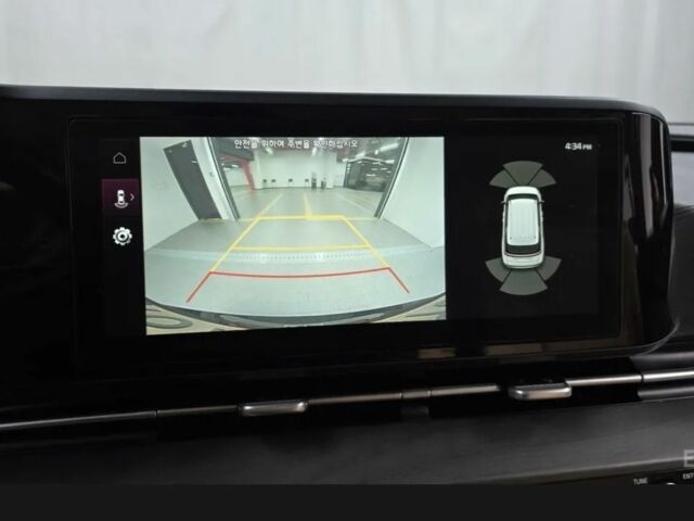 Черный Киа Карнивал, объемом двигателя 2.2 л и пробегом 152 тыс. км за 12900 $, фото 13 на Automoto.ua