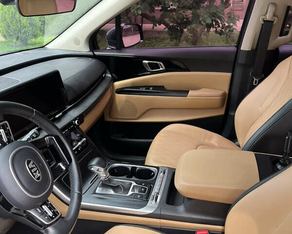 Чорний Кіа Карнівал, об'ємом двигуна 2.2 л та пробігом 110 тис. км за 34500 $, фото 1 на Automoto.ua