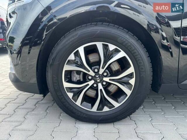 Чорний Кіа Карнівал, об'ємом двигуна 2.15 л та пробігом 94 тис. км за 36900 $, фото 8 на Automoto.ua