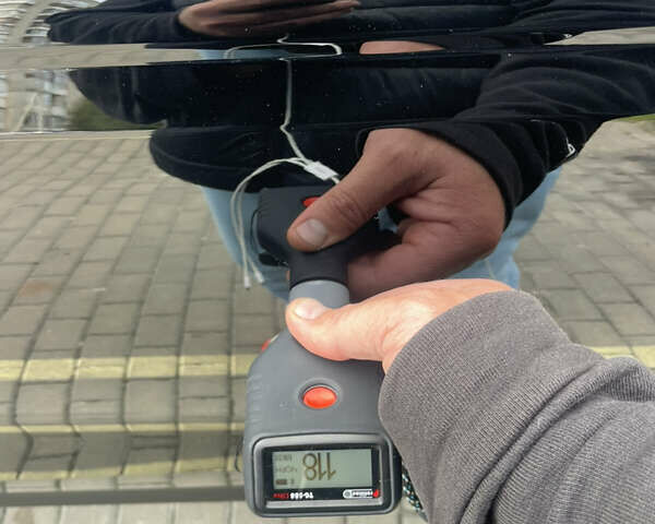Черный Киа Карнивал, объемом двигателя 2.15 л и пробегом 143 тыс. км за 32950 $, фото 86 на Automoto.ua