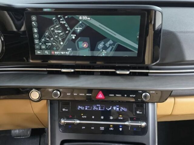 Черный Киа Карнивал, объемом двигателя 2.2 л и пробегом 152 тыс. км за 12900 $, фото 12 на Automoto.ua