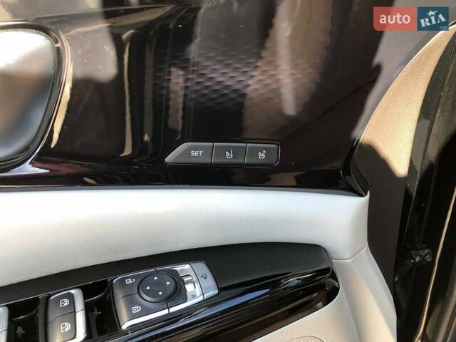 Киа Карнивал 2021 в Киеве на Automoto.ua Черный Киа Карнивал, объемом двигателя 2.15 л и пробегом 109 тыс. км за 39990 $, фото 19 на Automoto.ua