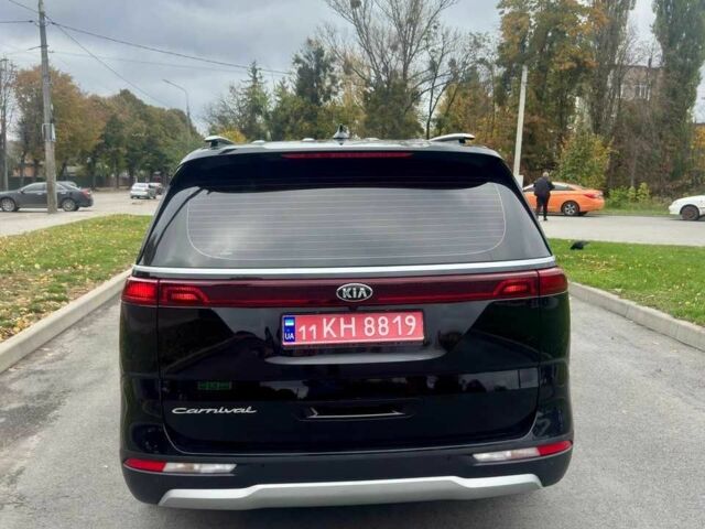 Черный Киа Карнивал, объемом двигателя 2.2 л и пробегом 102 тыс. км за 34900 $, фото 8 на Automoto.ua