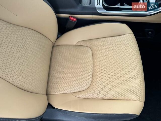 Черный Киа Карнивал, объемом двигателя 2.2 л и пробегом 45 тыс. км за 44500 $, фото 36 на Automoto.ua