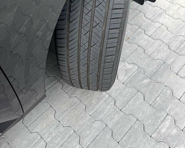 Черный Киа Карнивал, объемом двигателя 2.2 л и пробегом 45 тыс. км за 44500 $, фото 44 на Automoto.ua